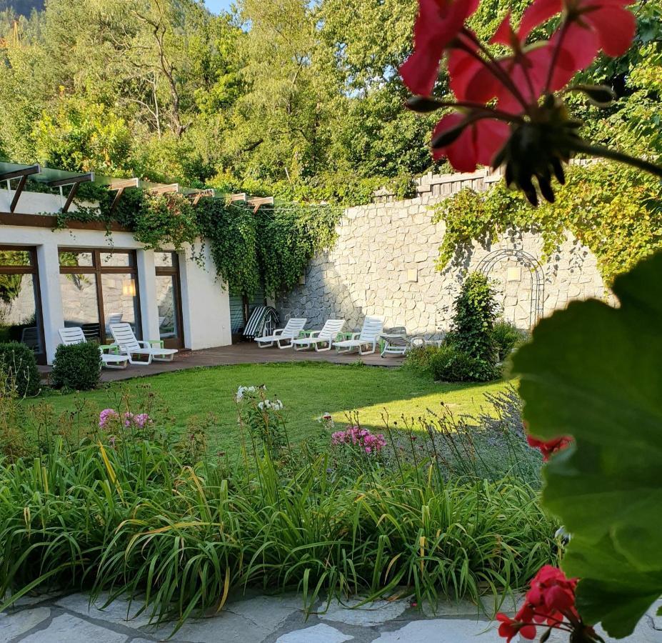 Residence Silvester Racines Esterno foto
