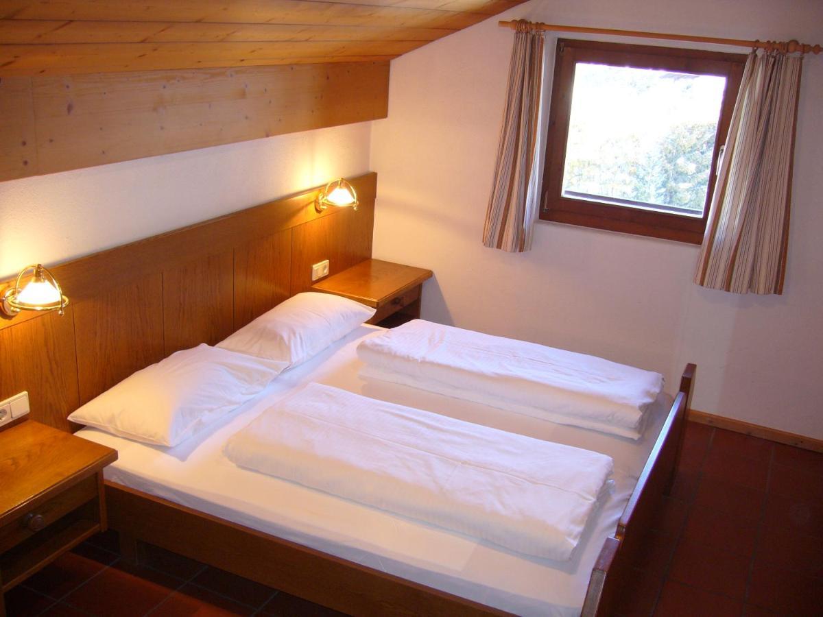 Residence Silvester Racines Esterno foto