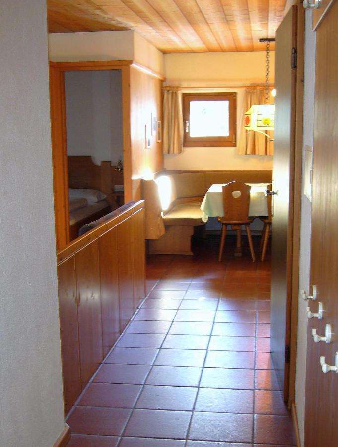 Residence Silvester Racines Esterno foto