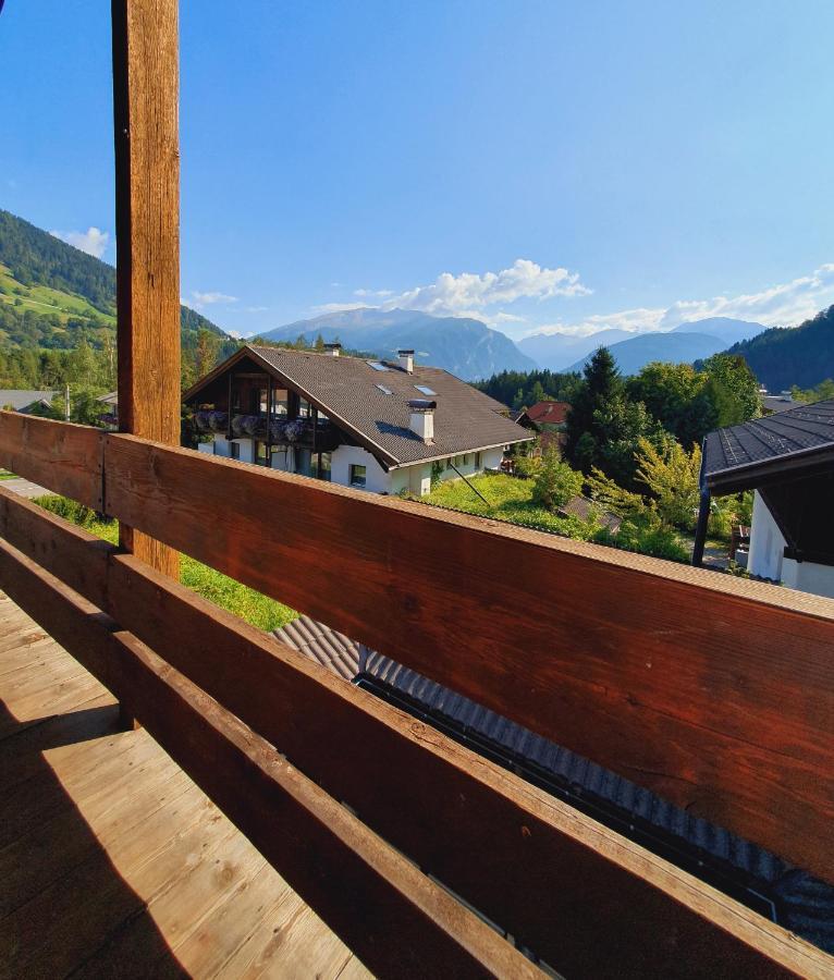 Residence Silvester Racines Esterno foto