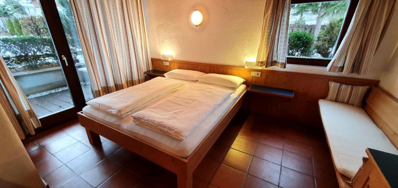Residence Silvester Racines Esterno foto