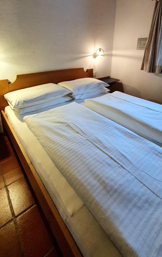 Residence Silvester Racines Esterno foto