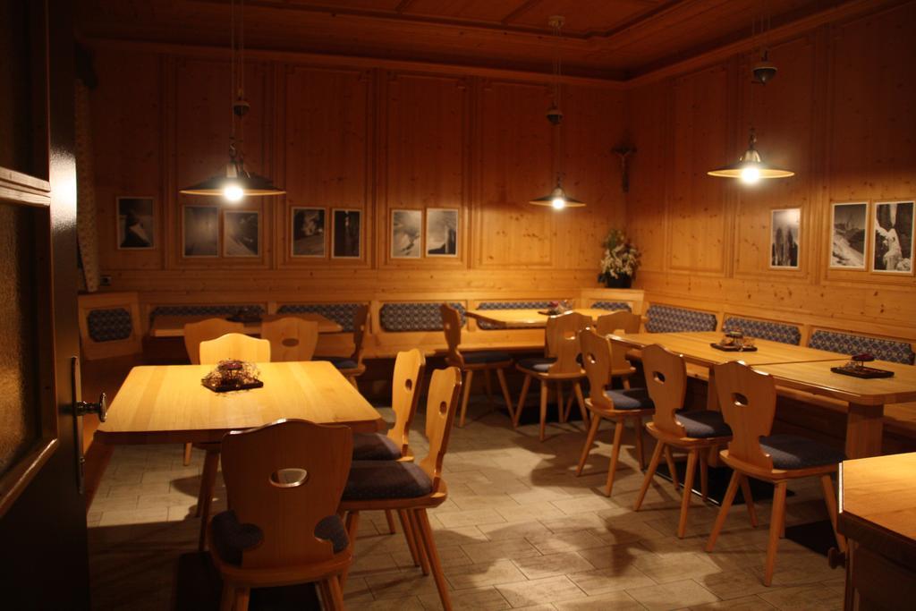 Residence Silvester Racines Esterno foto